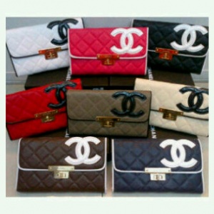 Dompet Calvin